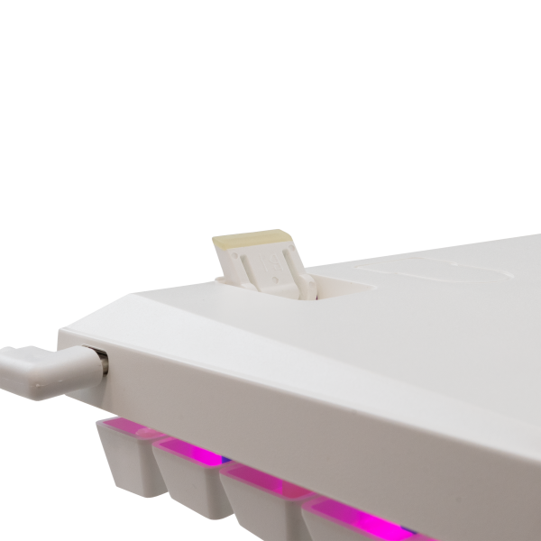 WAKIZASHI WHITE BLUE SWITCH US